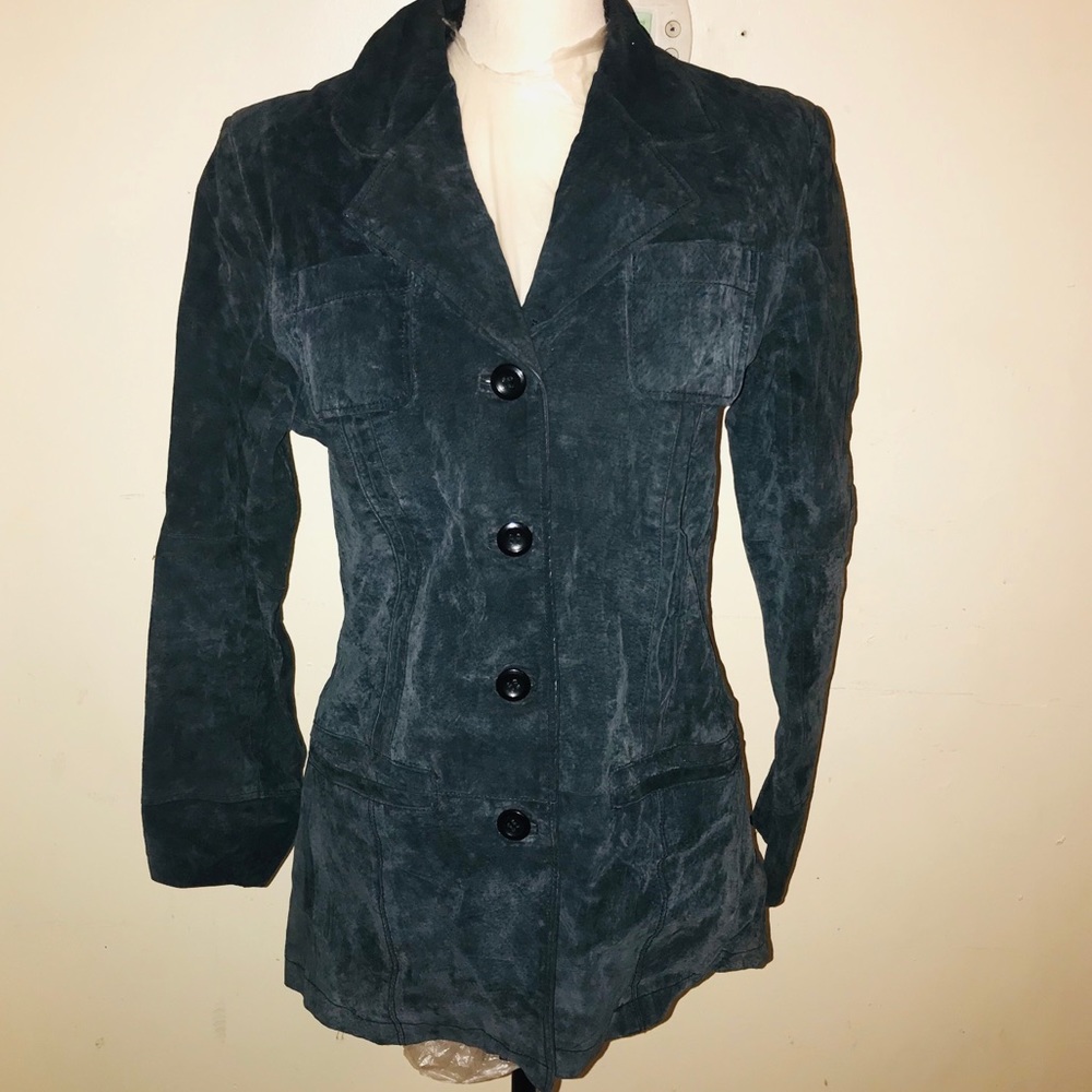 Women’s suede jacket
